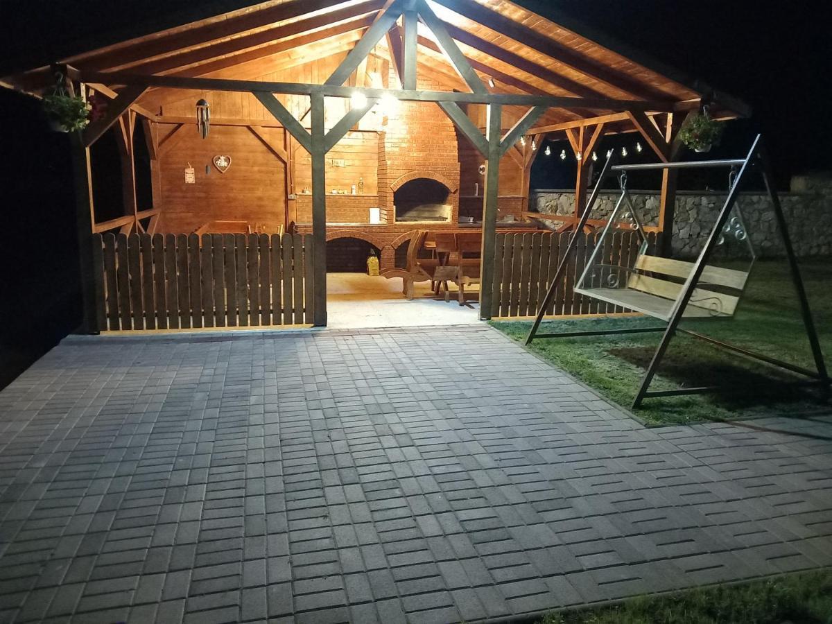 Cabana Bro Clisura Dunarii Villa Liborajdea Exterior foto